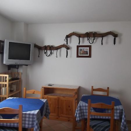 Sentiero Valinis Bed & Breakfast Fanna Екстериор снимка