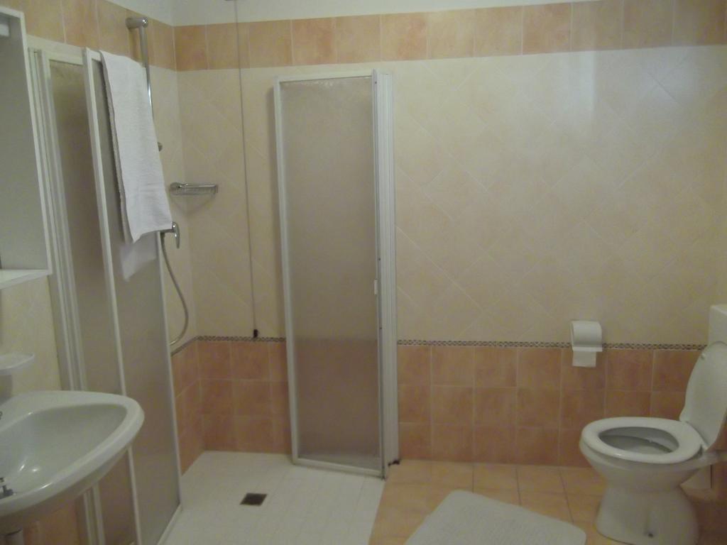 Sentiero Valinis Bed & Breakfast Fanna Стая снимка