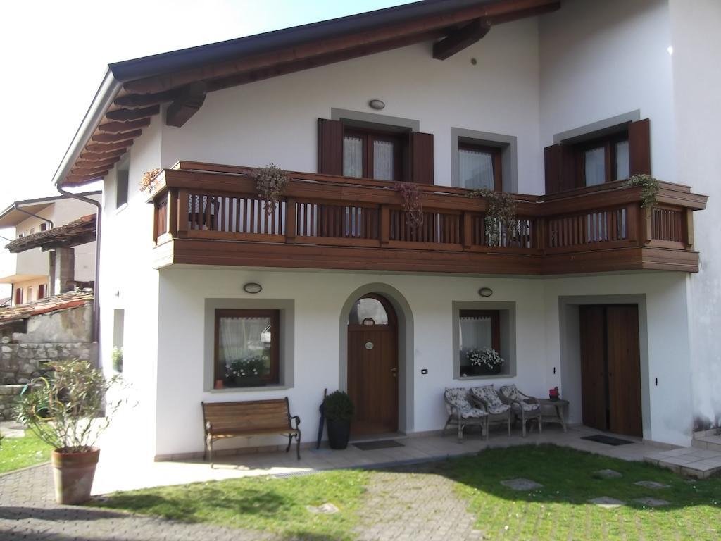 Sentiero Valinis Bed & Breakfast Fanna Екстериор снимка